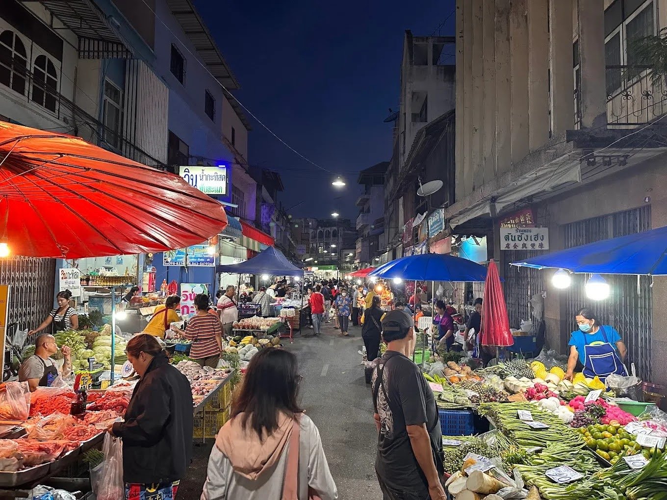 🛍️🍜 ตลาดเช้ากาญจนบุรีห้ามพลาดที่ไหนบ้าง?